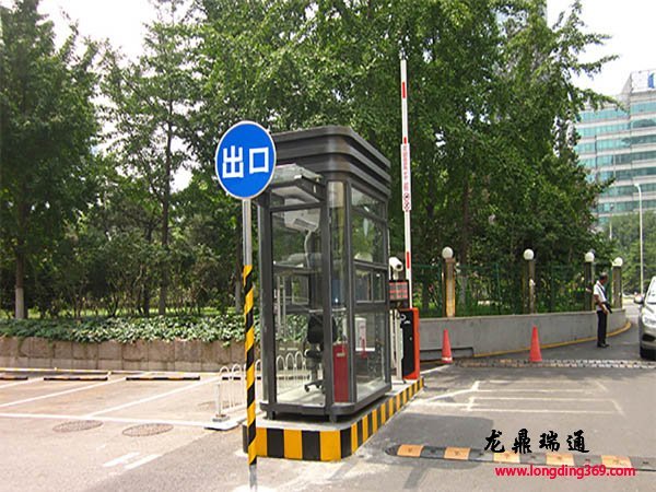 小區(qū)車牌識別系統(tǒng)