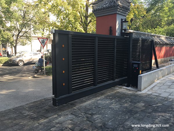 地壇公園管理處電動(dòng)懸浮門