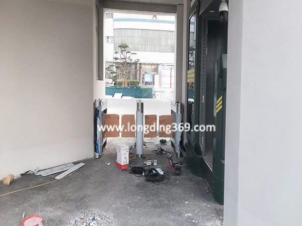 北京機關單位：人行通道速通閘機系統(tǒng)